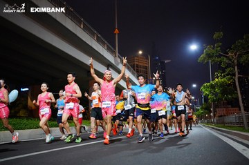 HO CHI MINH CITY NIGHT RUN EXIMBANK 2024 - Ảnh #1988942