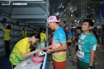 HO CHI MINH CITY NIGHT RUN EXIMBANK 2024 - Ảnh #2010394