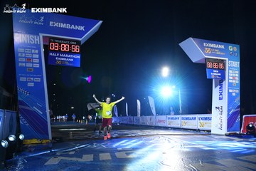 HO CHI MINH CITY NIGHT RUN EXIMBANK 2024 - Ảnh #2061621