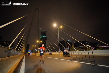 HO CHI MINH CITY NIGHT RUN EXIMBANK 2024 - Ảnh #2027540