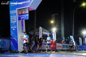 HO CHI MINH CITY NIGHT RUN EXIMBANK 2024 - Ảnh #2033601