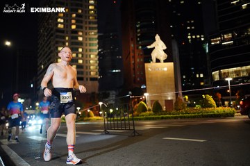 HO CHI MINH CITY NIGHT RUN EXIMBANK 2024 - Ảnh #1989675