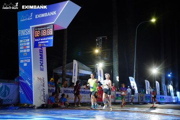 HO CHI MINH CITY NIGHT RUN EXIMBANK 2024 - Ảnh #2033267