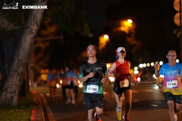 HO CHI MINH CITY NIGHT RUN EXIMBANK 2024 - Ảnh #2159247