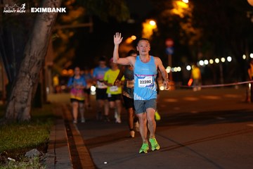 HO CHI MINH CITY NIGHT RUN EXIMBANK 2024 - Ảnh #2159348
