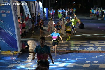 HO CHI MINH CITY NIGHT RUN EXIMBANK 2024 - Ảnh #2032857