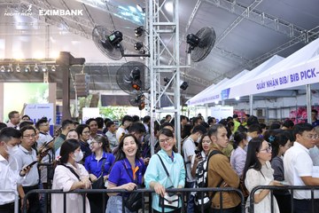 HO CHI MINH CITY NIGHT RUN EXIMBANK 2024 - Ảnh #1964629