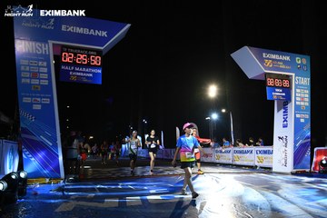 HO CHI MINH CITY NIGHT RUN EXIMBANK 2024 - Ảnh #2061044