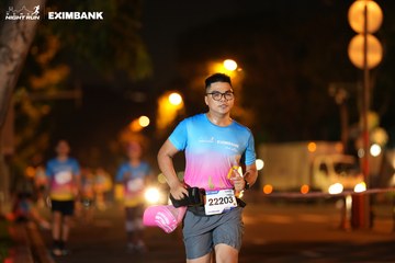 HO CHI MINH CITY NIGHT RUN EXIMBANK 2024 - Ảnh #2160869