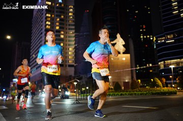 HO CHI MINH CITY NIGHT RUN EXIMBANK 2024 - Ảnh #1989654