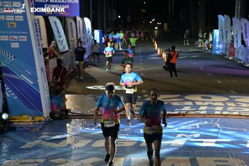 HO CHI MINH CITY NIGHT RUN EXIMBANK 2024 - Ảnh #2027910