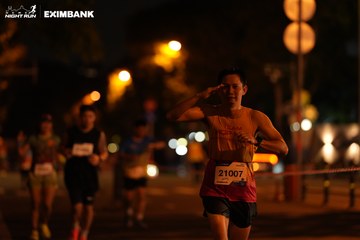 HO CHI MINH CITY NIGHT RUN EXIMBANK 2024 - Ảnh #2159652