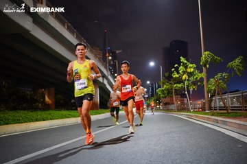 HO CHI MINH CITY NIGHT RUN EXIMBANK 2024 - Ảnh #1988574