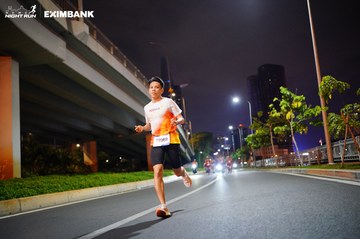 HO CHI MINH CITY NIGHT RUN EXIMBANK 2024 - Ảnh #1988526