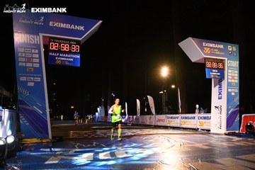 HO CHI MINH CITY NIGHT RUN EXIMBANK 2024 - Ảnh #2060460