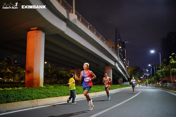 HO CHI MINH CITY NIGHT RUN EXIMBANK 2024 - Ảnh #1988492