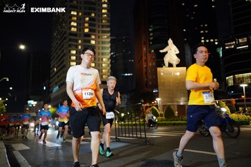 HO CHI MINH CITY NIGHT RUN EXIMBANK 2024 - Ảnh #1991059