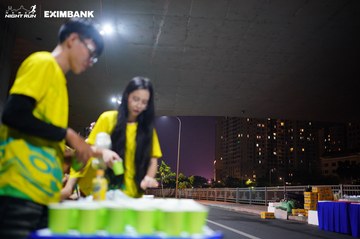 HO CHI MINH CITY NIGHT RUN EXIMBANK 2024 - Ảnh #1988317