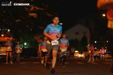HO CHI MINH CITY NIGHT RUN EXIMBANK 2024 - Ảnh #2029285
