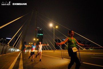 HO CHI MINH CITY NIGHT RUN EXIMBANK 2024 - Ảnh #2024245