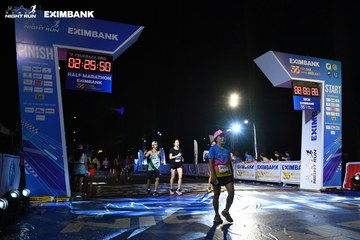 HO CHI MINH CITY NIGHT RUN EXIMBANK 2024 - Ảnh #2061045