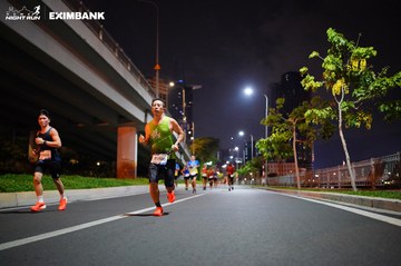 HO CHI MINH CITY NIGHT RUN EXIMBANK 2024 - Ảnh #1988684