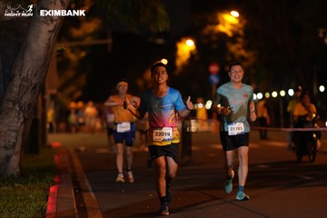 HO CHI MINH CITY NIGHT RUN EXIMBANK 2024 - Ảnh #2159722