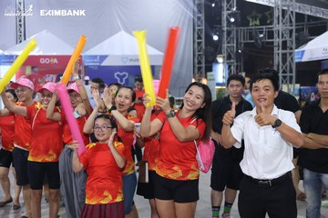 HO CHI MINH CITY NIGHT RUN EXIMBANK 2024 - Ảnh #1965086