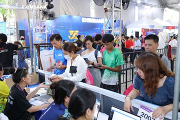 HO CHI MINH CITY NIGHT RUN EXIMBANK 2024 - Ảnh #1964394
