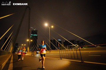 HO CHI MINH CITY NIGHT RUN EXIMBANK 2024 - Ảnh #2026880
