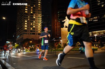 HO CHI MINH CITY NIGHT RUN EXIMBANK 2024 - Ảnh #1989616