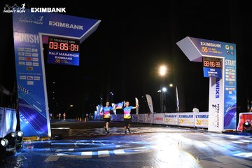 HO CHI MINH CITY NIGHT RUN EXIMBANK 2024 - Ảnh #2063925
