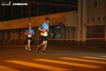 HO CHI MINH CITY NIGHT RUN EXIMBANK 2024 - Ảnh #2033944