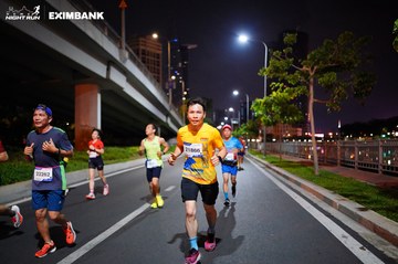 HO CHI MINH CITY NIGHT RUN EXIMBANK 2024 - Ảnh #1988845