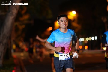 HO CHI MINH CITY NIGHT RUN EXIMBANK 2024 - Ảnh #2159668