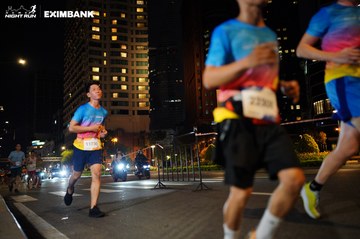 HO CHI MINH CITY NIGHT RUN EXIMBANK 2024 - Ảnh #1990521