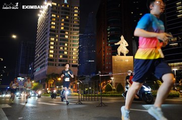 HO CHI MINH CITY NIGHT RUN EXIMBANK 2024 - Ảnh #1989466