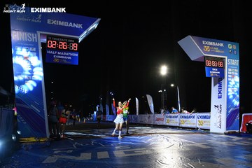 HO CHI MINH CITY NIGHT RUN EXIMBANK 2024 - Ảnh #2061752