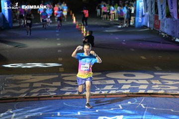HO CHI MINH CITY NIGHT RUN EXIMBANK 2024 - Ảnh #2032281