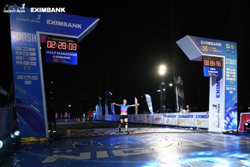 HO CHI MINH CITY NIGHT RUN EXIMBANK 2024 - Ảnh #2064543