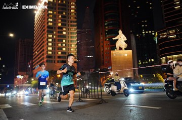 HO CHI MINH CITY NIGHT RUN EXIMBANK 2024 - Ảnh #1989400