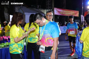 HO CHI MINH CITY NIGHT RUN EXIMBANK 2024 - Ảnh #2012458