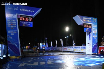 HO CHI MINH CITY NIGHT RUN EXIMBANK 2024 - Ảnh #2061083