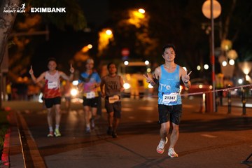 HO CHI MINH CITY NIGHT RUN EXIMBANK 2024 - Ảnh #2159259