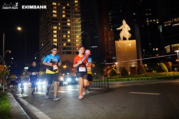 HO CHI MINH CITY NIGHT RUN EXIMBANK 2024 - Ảnh #1990645