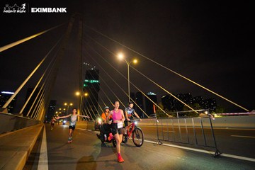 HO CHI MINH CITY NIGHT RUN EXIMBANK 2024 - Ảnh #2022985