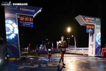 HO CHI MINH CITY NIGHT RUN EXIMBANK 2024 - Ảnh #2059235