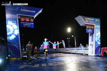 HO CHI MINH CITY NIGHT RUN EXIMBANK 2024 - Ảnh #2060129