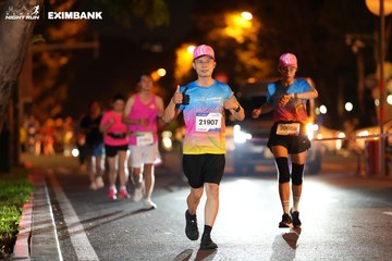 HO CHI MINH CITY NIGHT RUN EXIMBANK 2024 - Ảnh #2160330