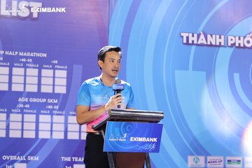 HO CHI MINH CITY NIGHT RUN EXIMBANK 2024 - Ảnh #1964493